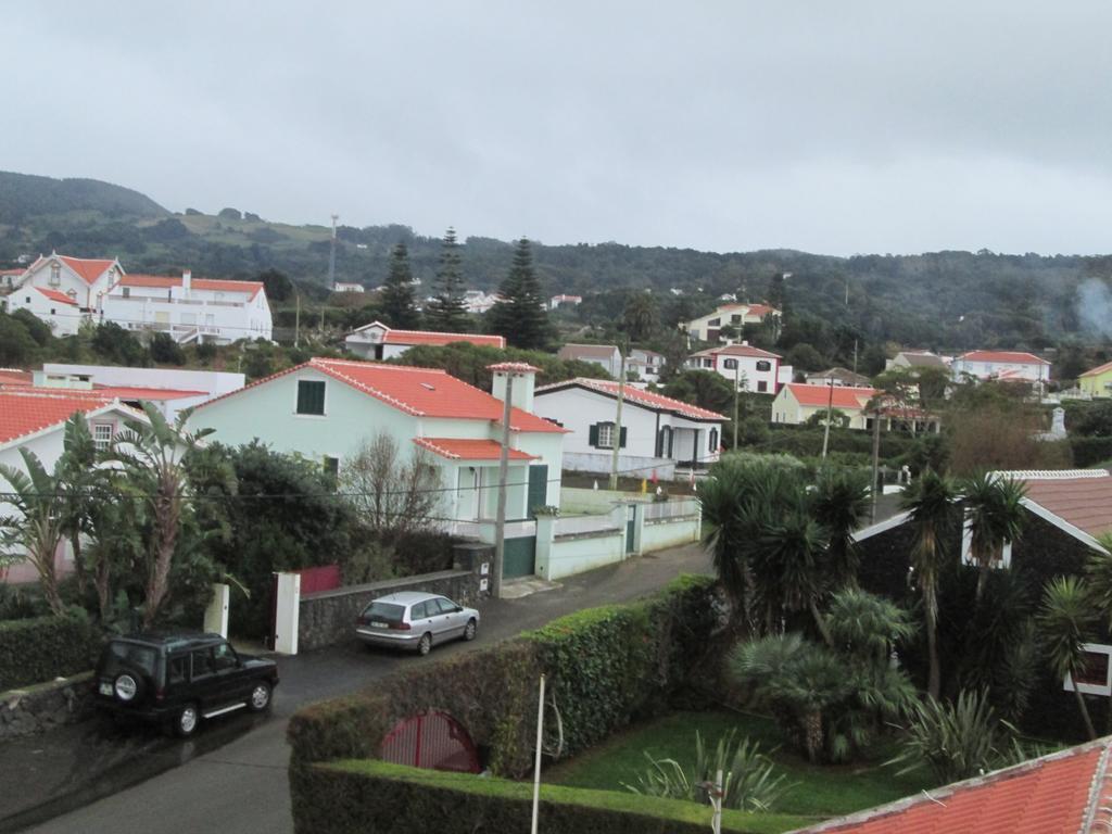 Vivenda "Porto De Abrigo" Villa Biscoitos  Exterior foto